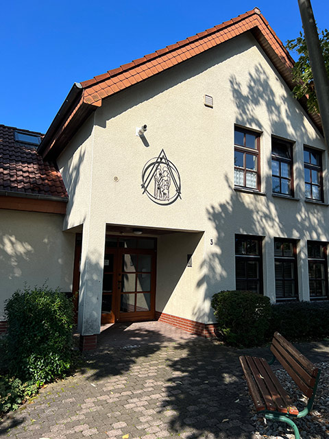 Dorfgemeinschaftshaus-Altenstaedt