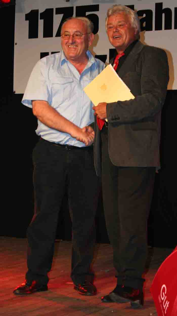 08 07 2006Festzug1 und Kommers 037