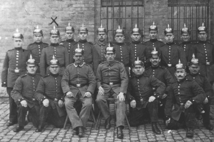 KriegsfotoArend2